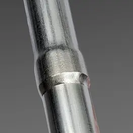 Efecto de soldadura de tapón de tubo en U